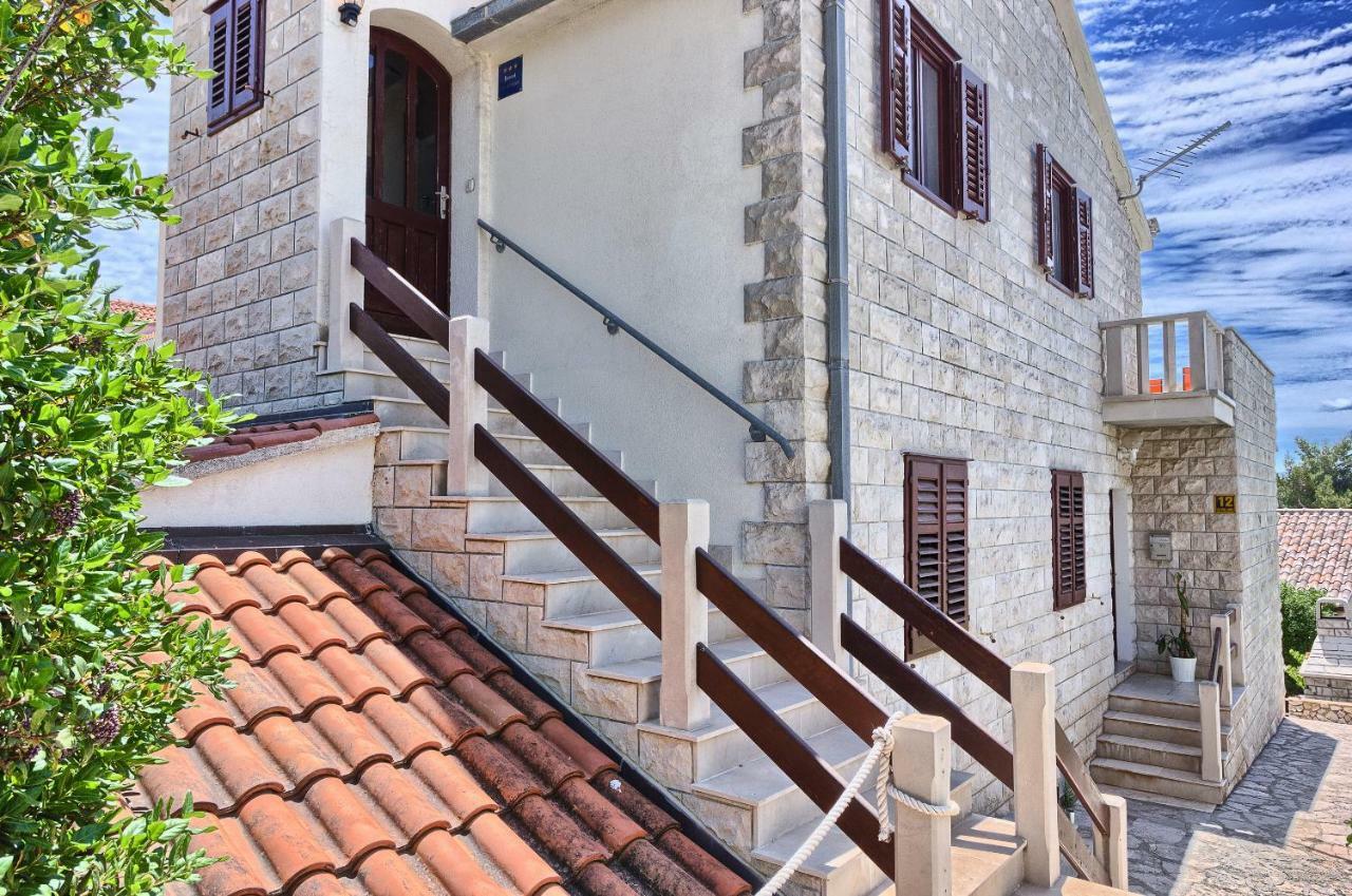 בול Lantana Apartment מראה חיצוני תמונה